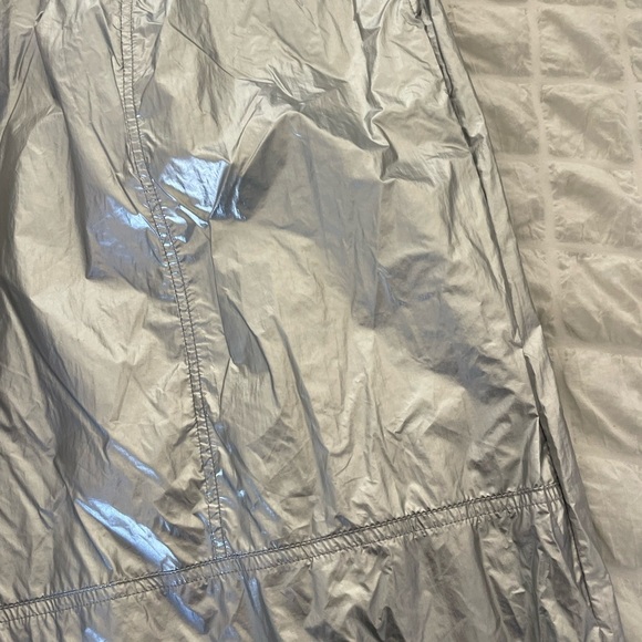 Urban Outfitters  silver metallic nylon cargo ballon pants - Picture 8 of 14